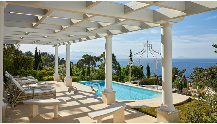 The Danai, Халкидики